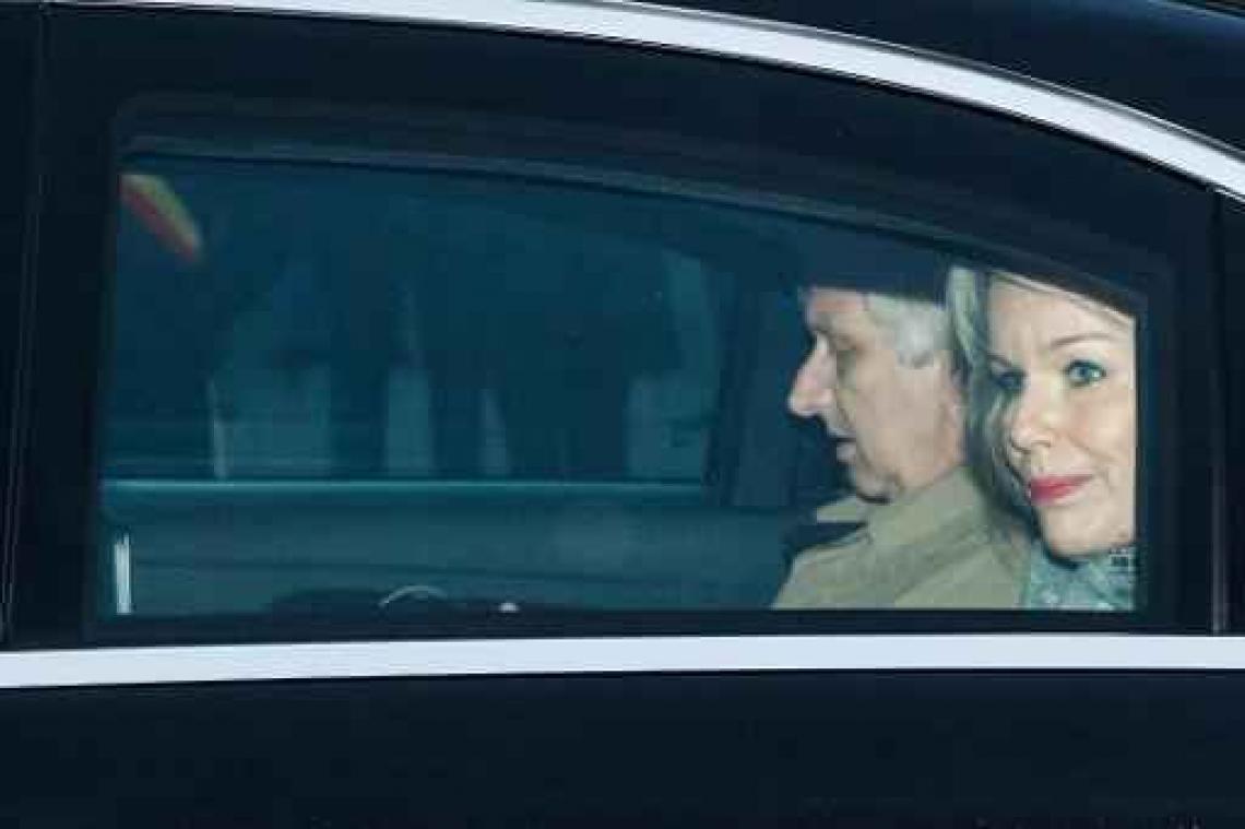 Belgisch koningspaar plechtig ontvangen in Amsterdam