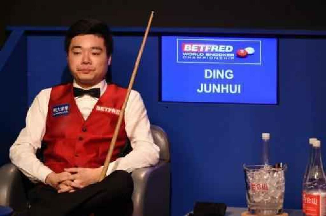 UK Championship snooker - Jamie Jones schakelt Ding Junhui uit, Mark Allen met hakken over sloot wel door