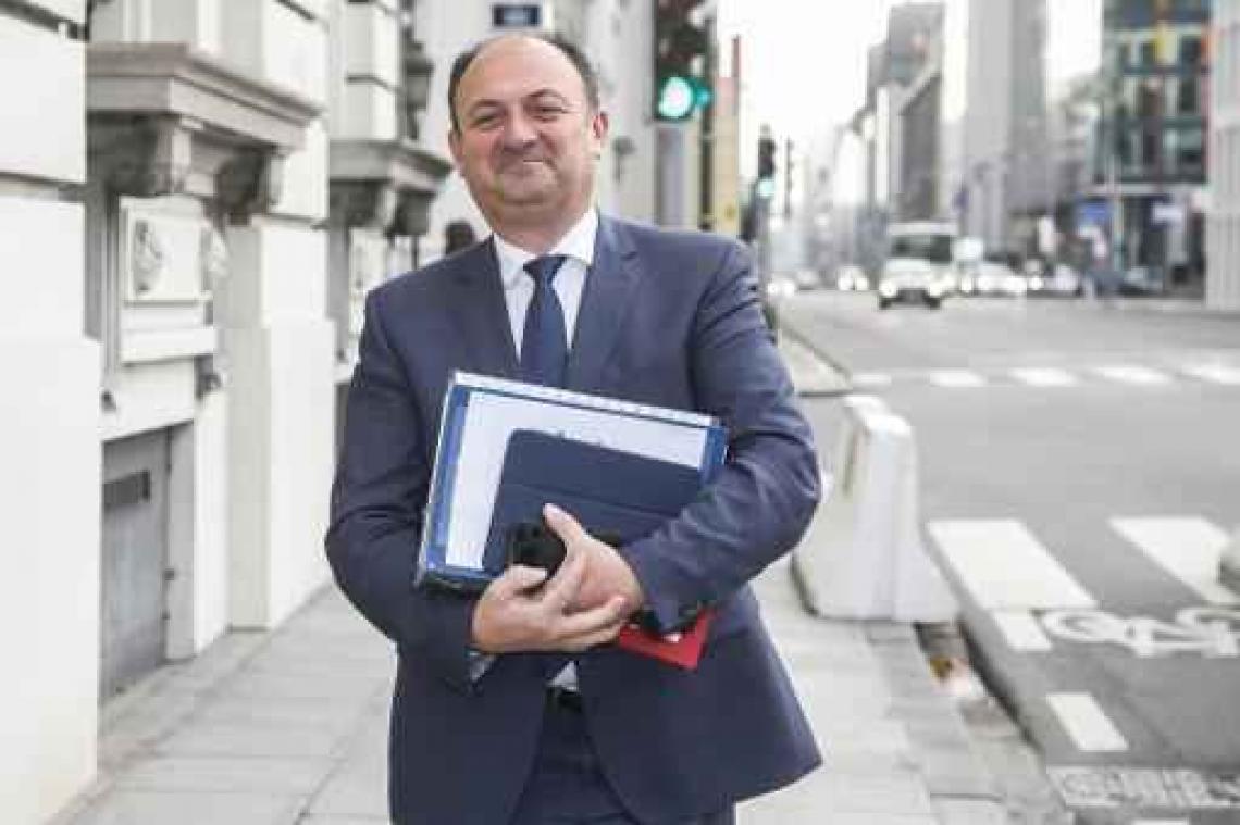 Borsus opent met databank de jacht op schijnzelfstandigen