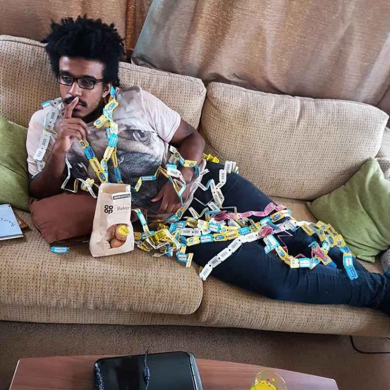 IN BEELD. Twintiger toont dat veganisme niet altijd gezond moet zijn