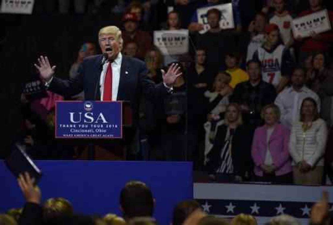 Trump president-elect - Trump belooft "zeer verdeeld land" weer te verenigen