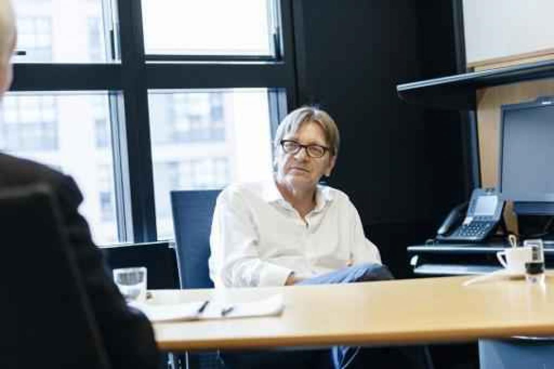 Referendum Italië ging niet over Europa, meent Verhofstadt