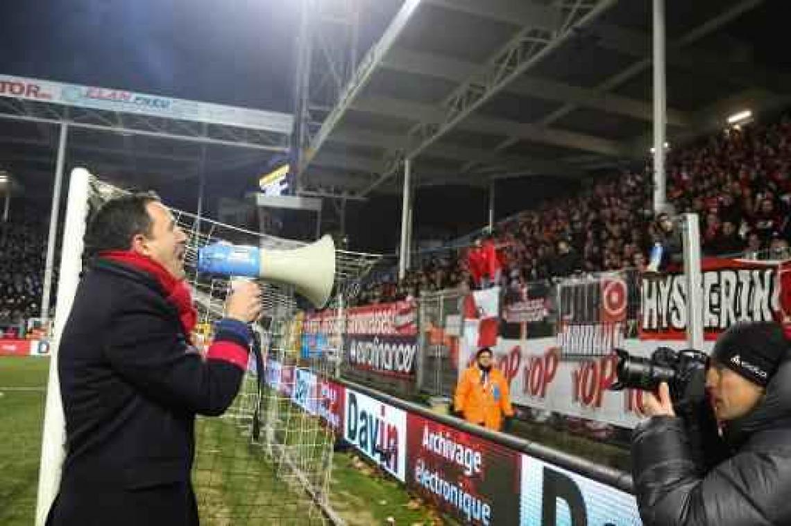 Pro League legt Charleroi en Standard 50.000 euro boete op en wil 'geen juridische uitputtingsslag"