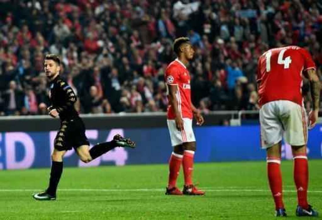 Champions League - Dries Mertens bezorgt Napoli met doelpunt en assist groepswinst