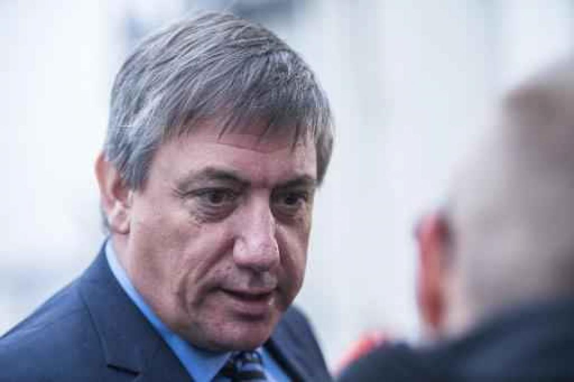 Jambon wil lokale besturen slagkracht geven in strijd tegen misdaadbendes