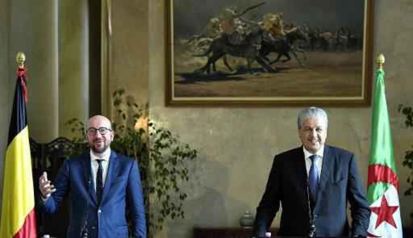 Michel praat met Algerijnse premier over gedwongen terugkeer Algerijnen zonder papieren