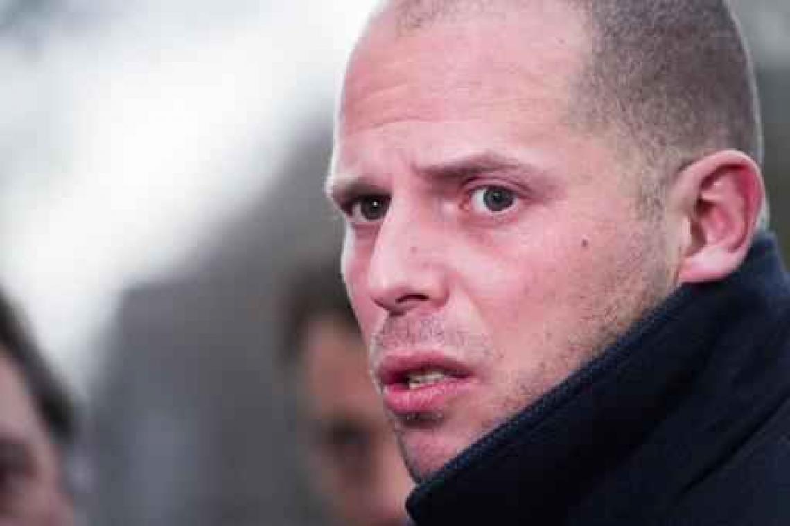 Syrisch gezin stuurt pas maandag deurwaarder naar kabinet-Francken