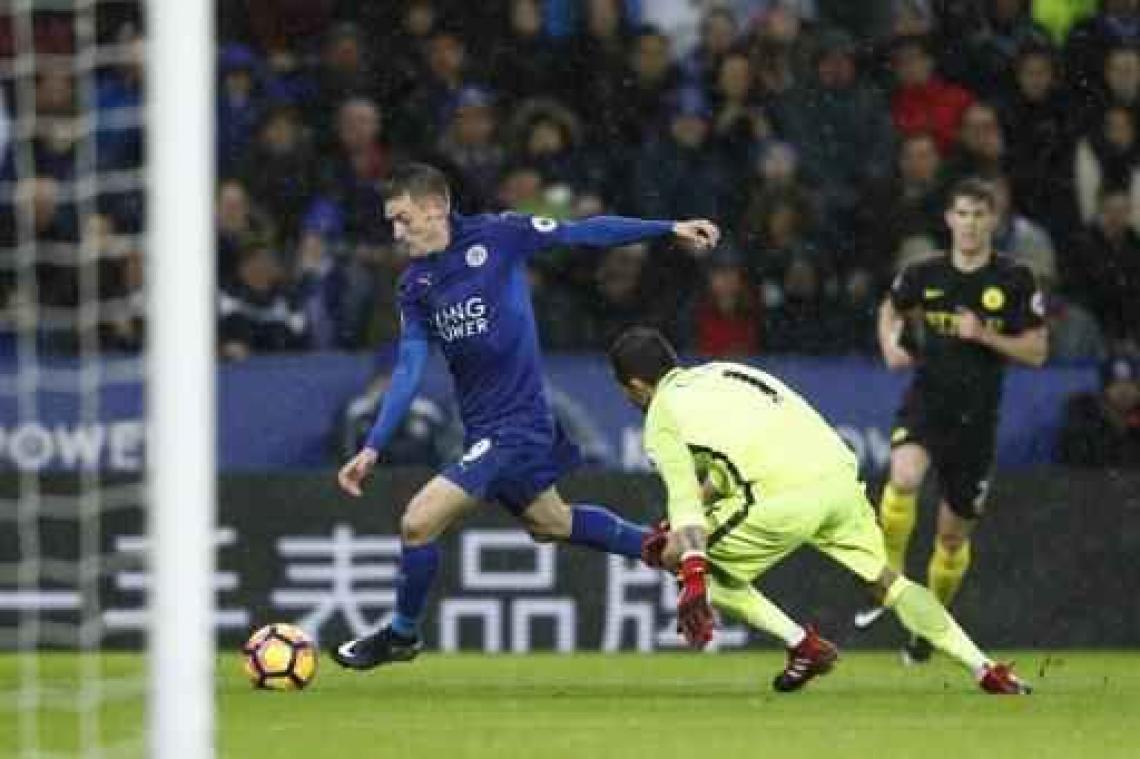 Belgen in het buitenland - Leicester City smeert Manchester City 4-2 nederlaag aan