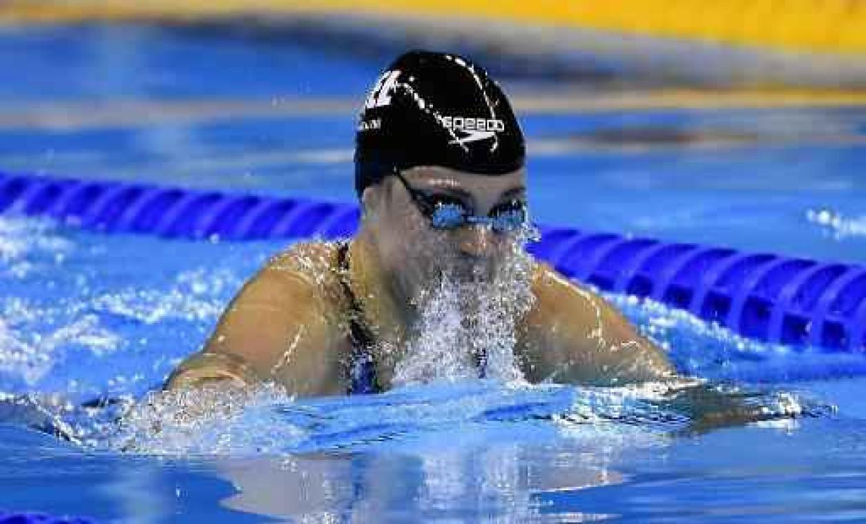 WK zwemmen kortebaan - Fanny Lecluyse zesde in finale 200m, winst voor Britse Molly Renshaw