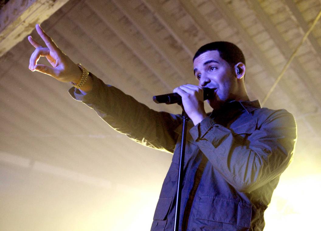 Rapper Drake zet onverwacht nieuw album op iTunes