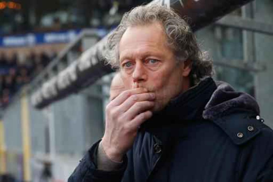 Club-coach Michel Preud'homme sleept Trofee Raymond Goethals in de wacht