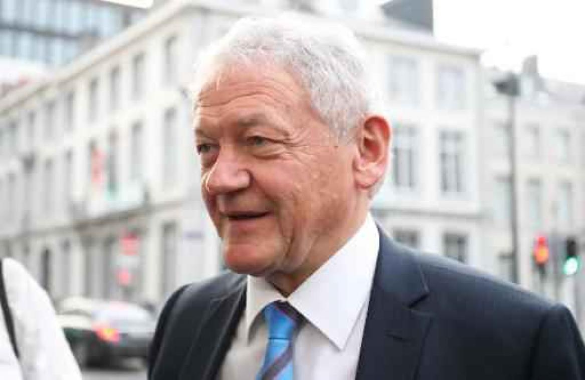 François Bellot roept Belgocontrol en administratie op het matje