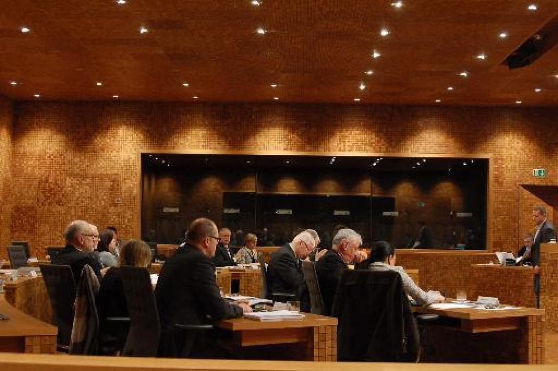 Duitstalige parlement bespreekt werkgelegenheid, cultuur en sociale zaken