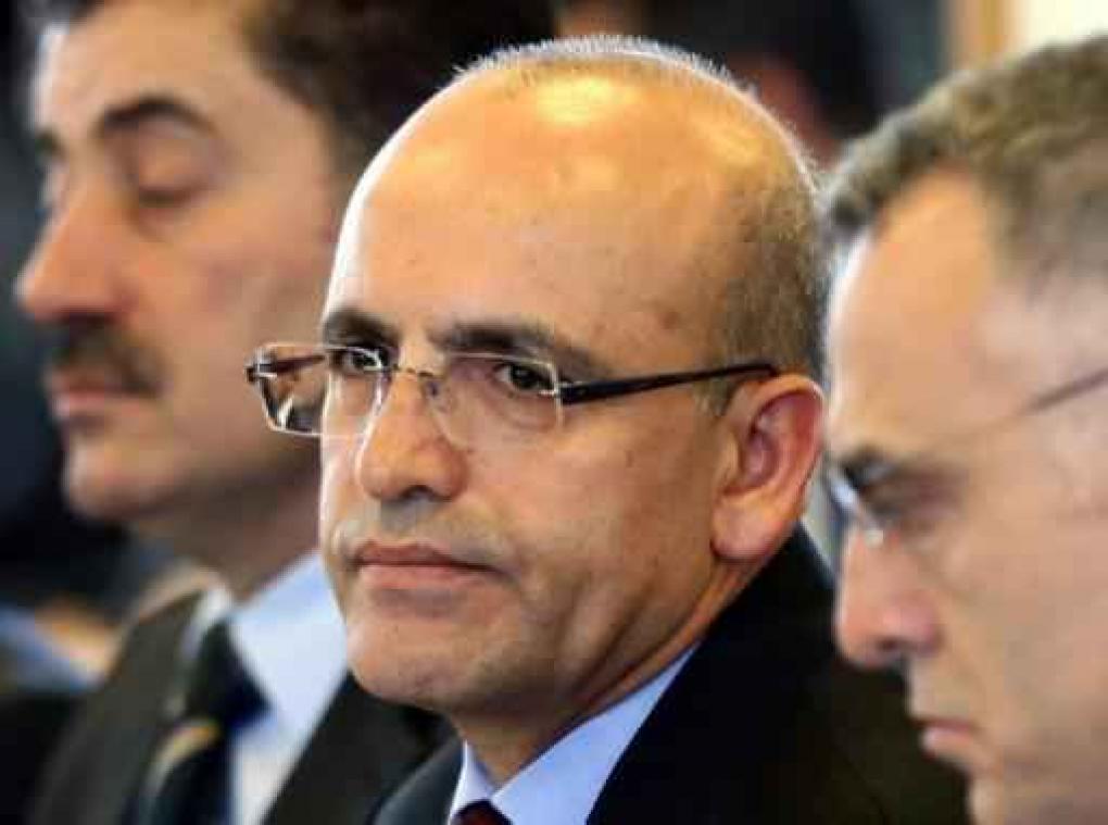 Turkije kondigt bouw "tentenstad" aan voor vluchtelingen Aleppo