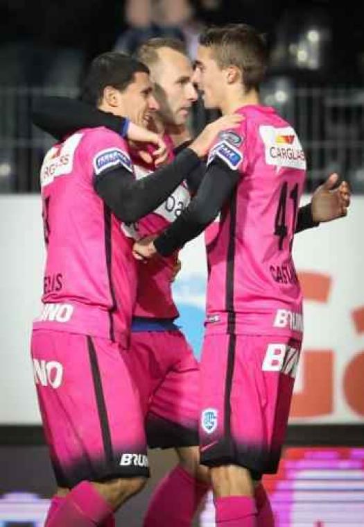 Croky Cup - Racing Genk wint bij Charleroi en stoot door naar halve finales