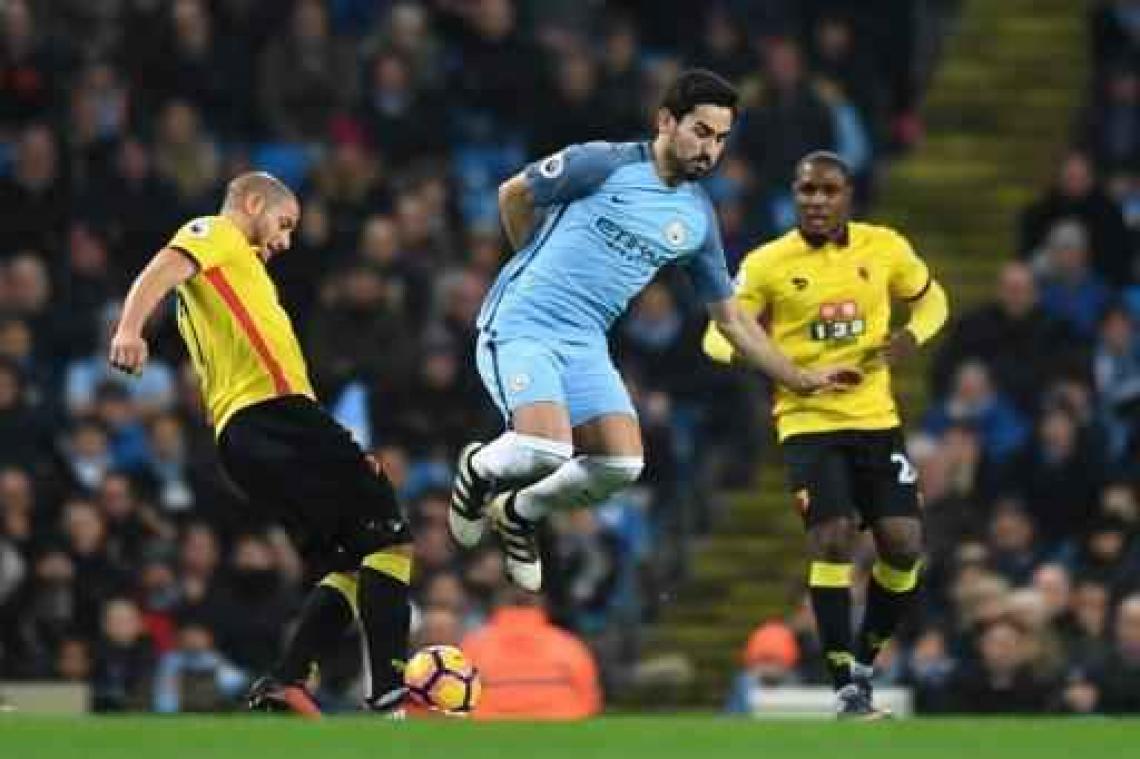 Knieblessure houdt Gündogan (Manchester City) mogelijk maanden aan de kant