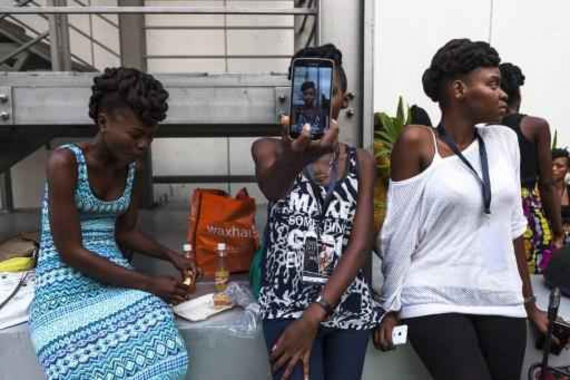 Telecombedrijven gevraagd om sociale netwerken te filteren of blokkeren