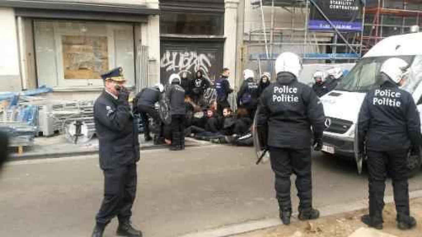 Uit de hand gelopen antifascistische betoging: 56 gerechtelijke arrestaties