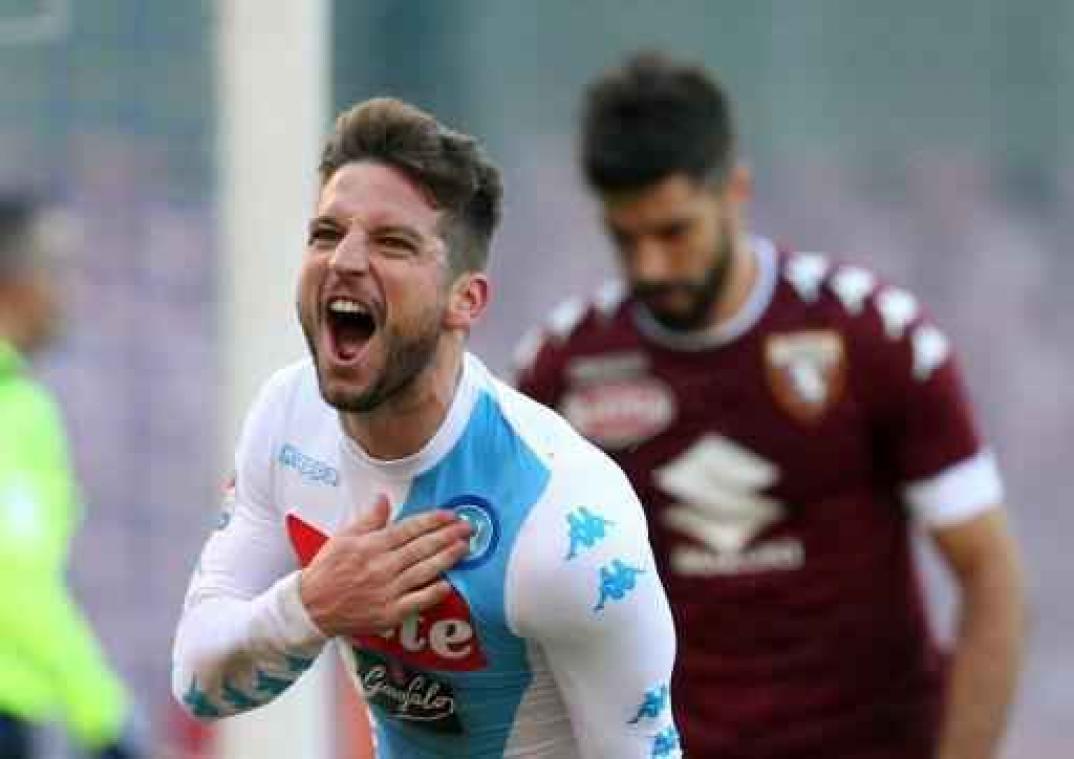 Dries Mertens legt Torino in zijn eentje over de knie