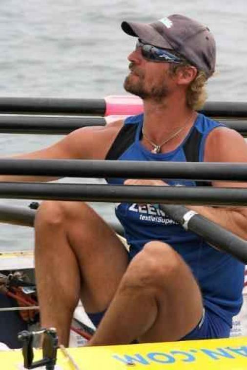 Nederlander moet wereldrecordpoging oceaanroeien staken