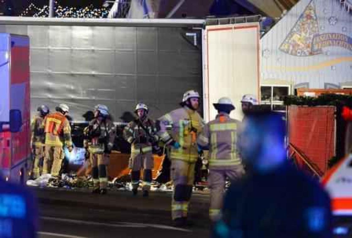 Aanslag kerstmarkt Berlijn - Chauffeur vrachtwagen opgepakt, bijrijder overleden