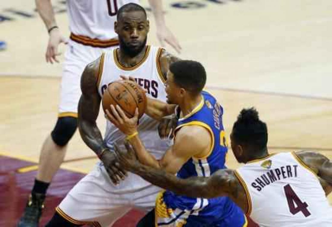Cleveland weer te sterk voor Milwaukee