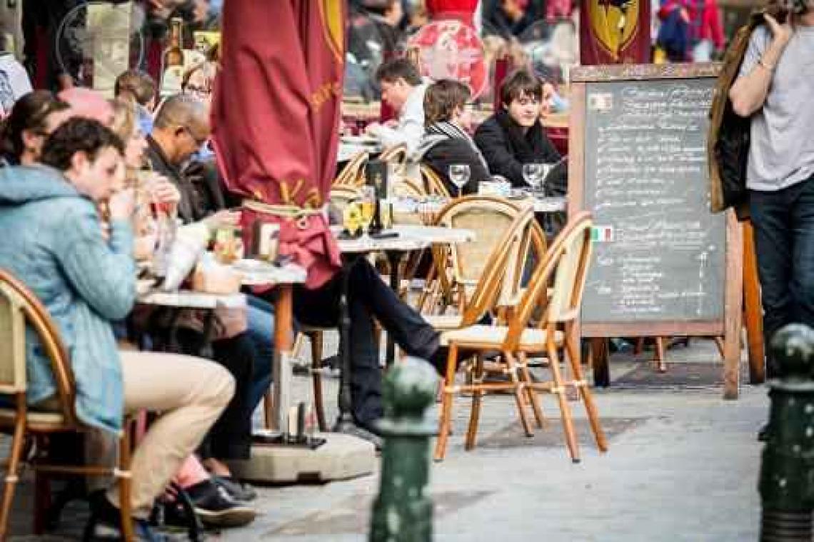 Tweeduizend restaurants betrapt zonder witte kassa