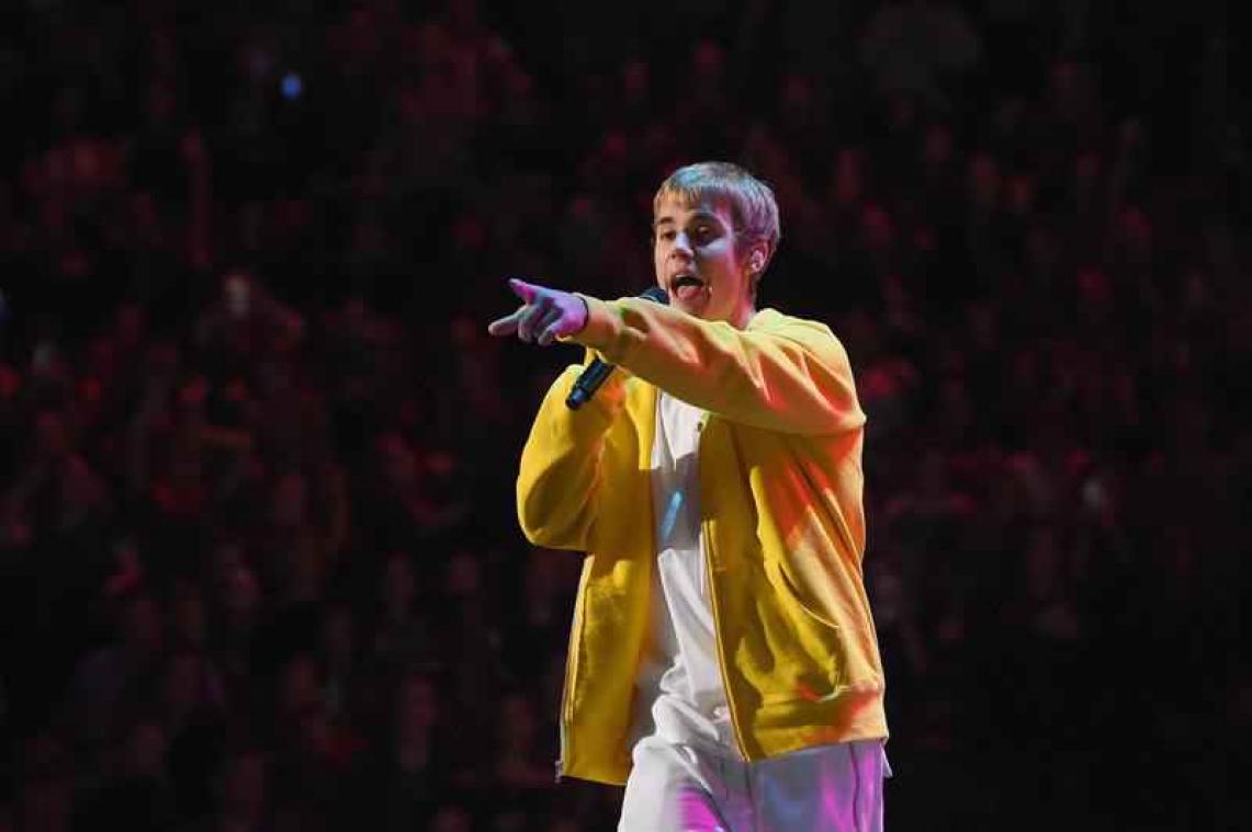 Justin Bieber aangeklaagd voor incident met fotograaf