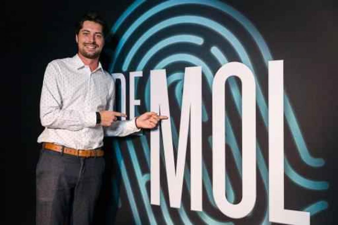 Gilles Van Bouwel kroont zich tot De Slimste Mens ter Wereld