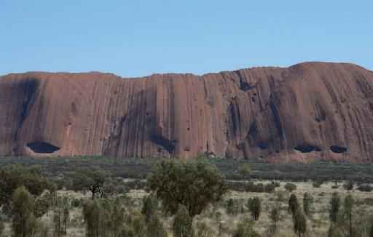 Australische Ayers Rock gesloten wegens recordregenval