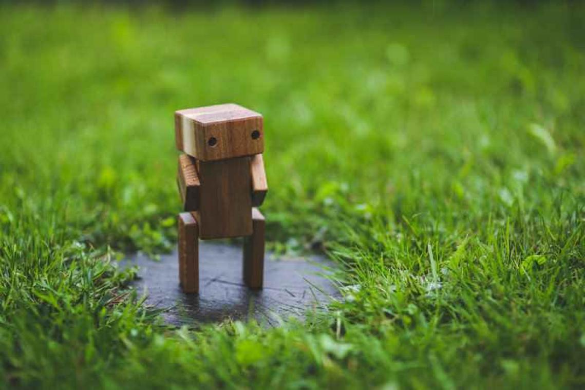 Franse vrouw wil trouwen met... haar robot