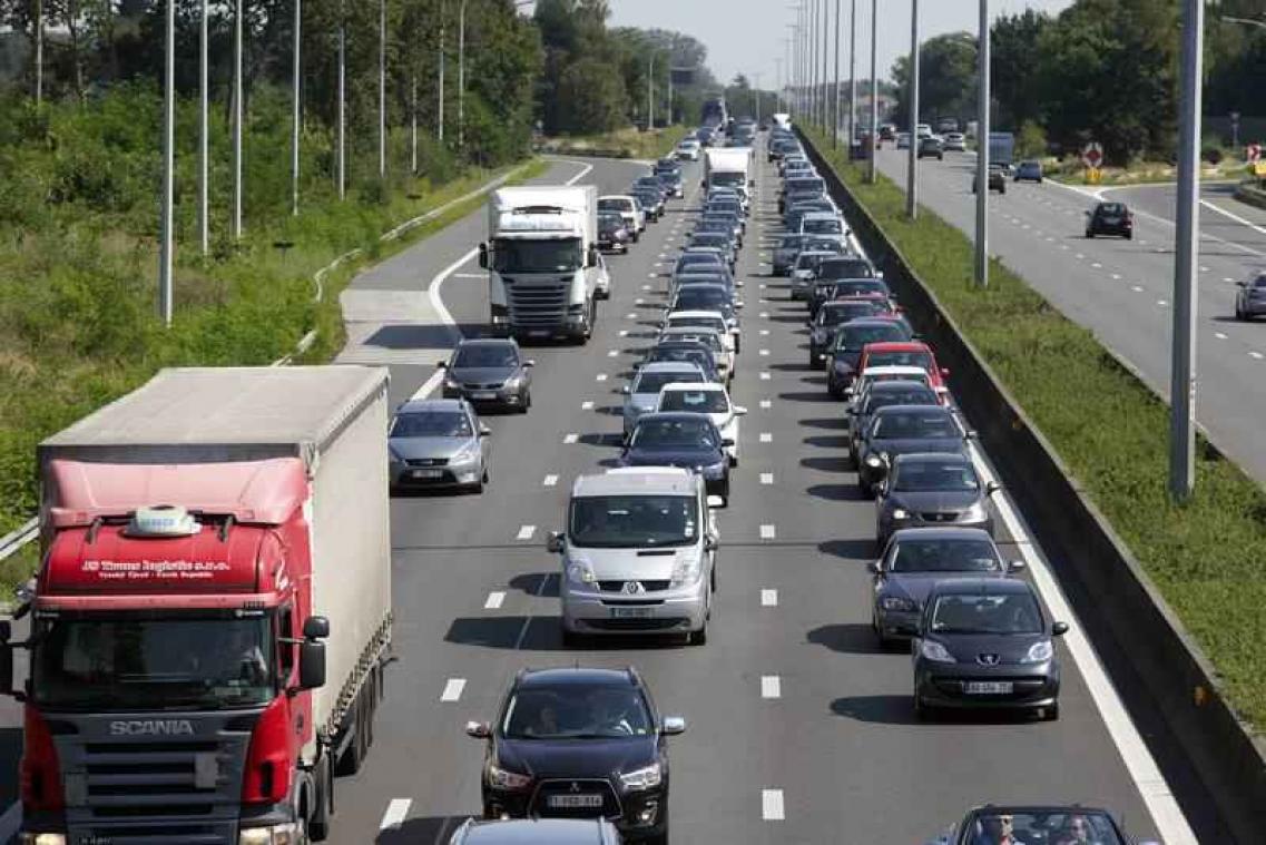 Vlaamse automobilist stond vorig jaar meer stil