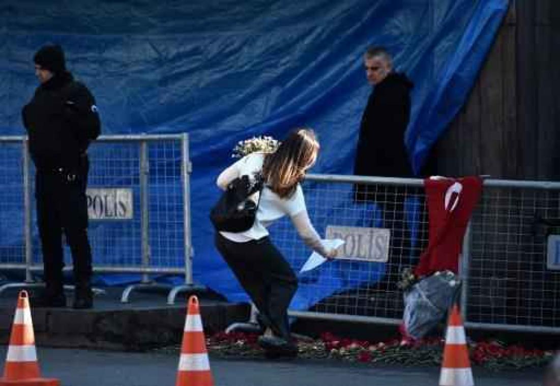 Schutter vuurde 180 kogels af in nachtclub Istanboel