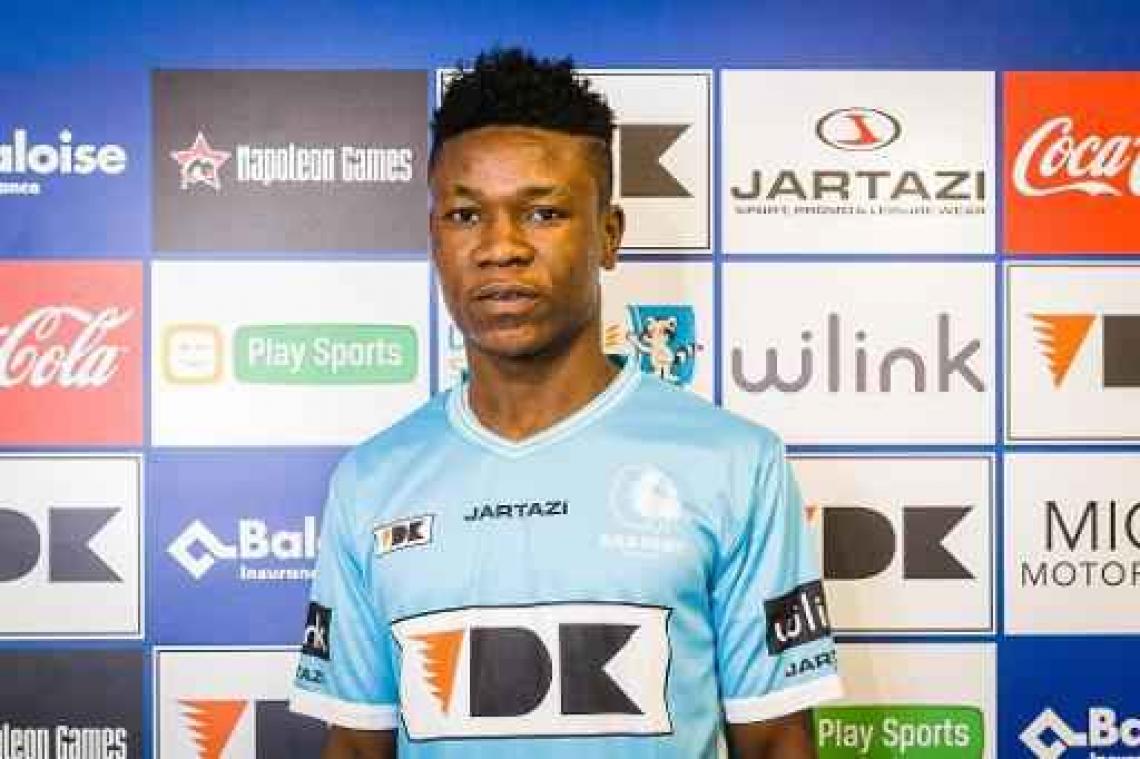 AA Gent strikt aanvallend talent Samuel Kalu