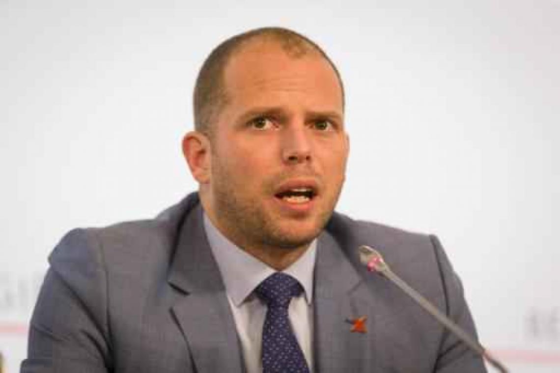1.595 "criminele illegalen" teruggestuurd in 2016