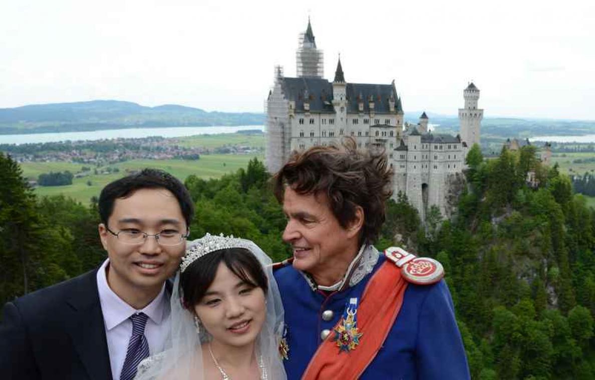 Chinees arrondissement vraagt inwoners om soberder te huwen