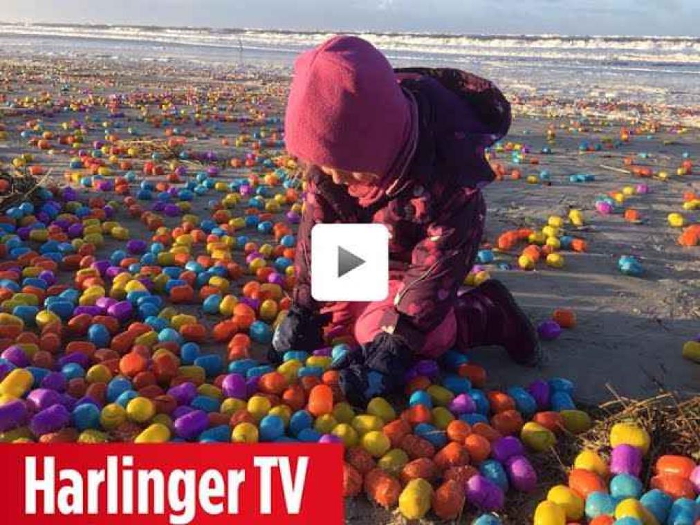 Duits eiland overspoeld met plastic eieren en Lego