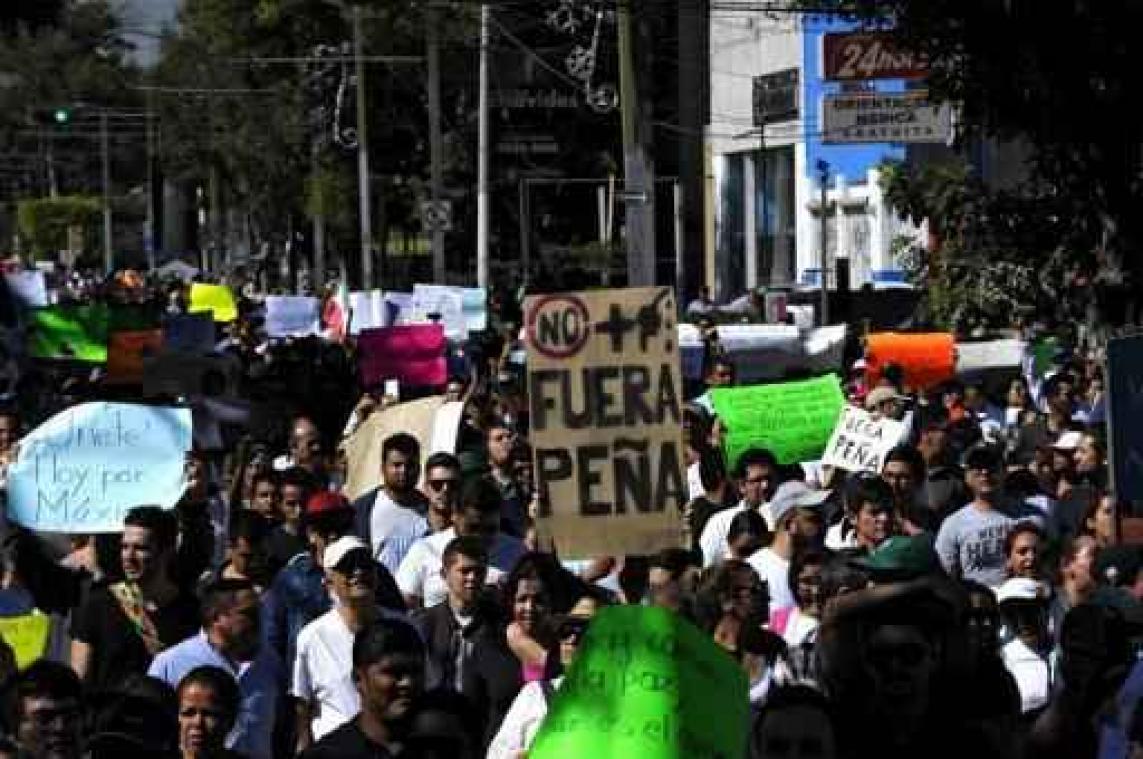 Duizenden mensen op straat in Mexico tegen hoge benzineprijzen