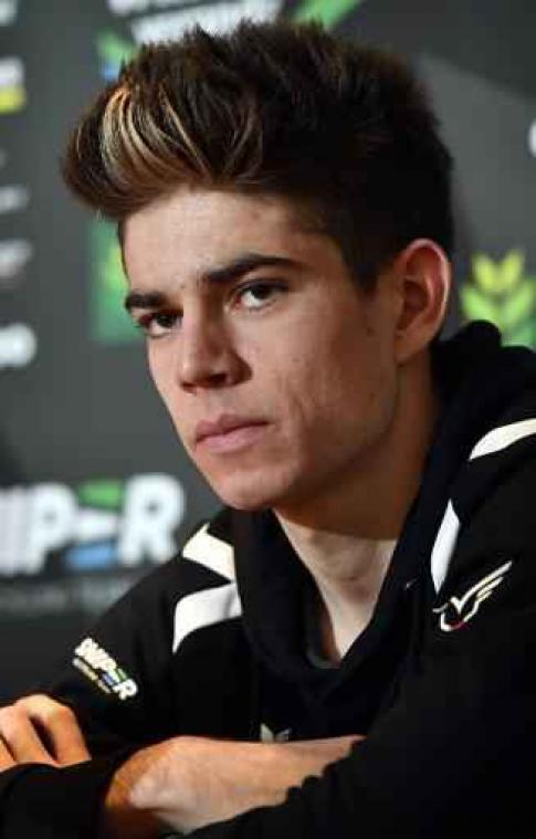 Wout van Aert pakt tweede Belgische driekleur na demonstratie in Oostende