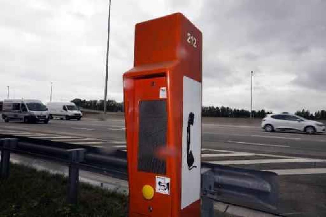 Nieuwe kilometerborden zijn voor takeldiensten alternatief voor verdwijnende praatpalen