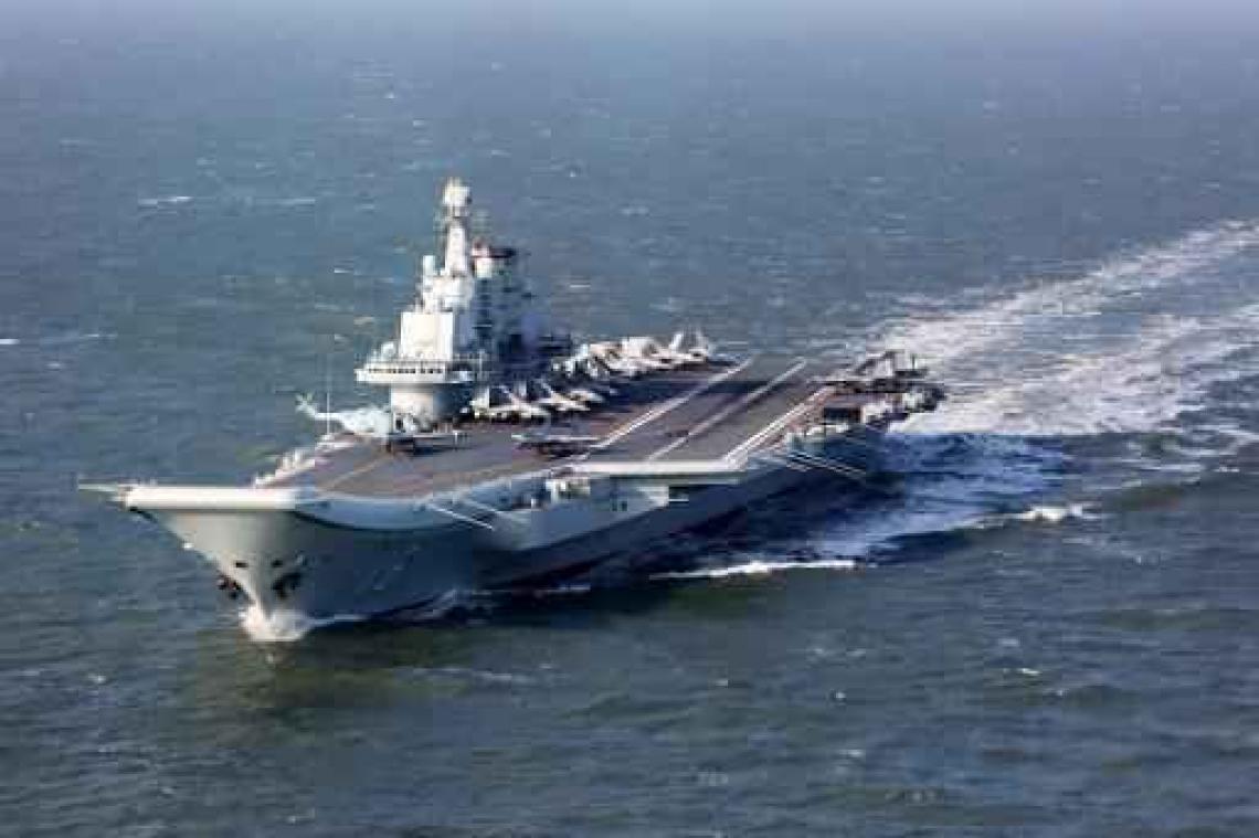 Chinees vliegdekschip voer door Straat van Taiwan, bevestigt Peking