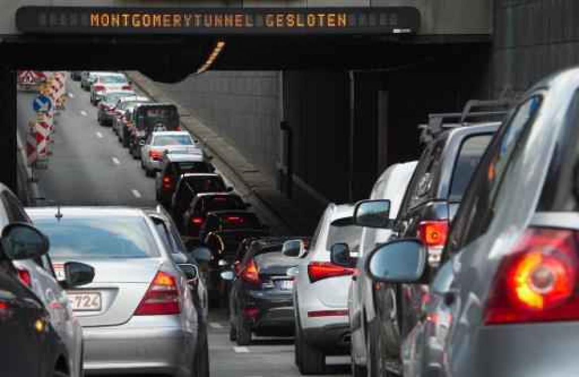 DriveNow rondt kaap van 10.000 gebruikers in Brussel