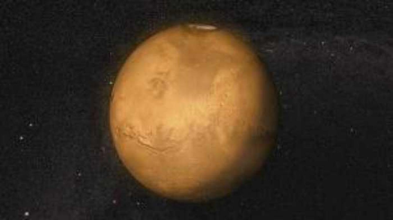 Welke kleur heeft de planeet Mars ?
