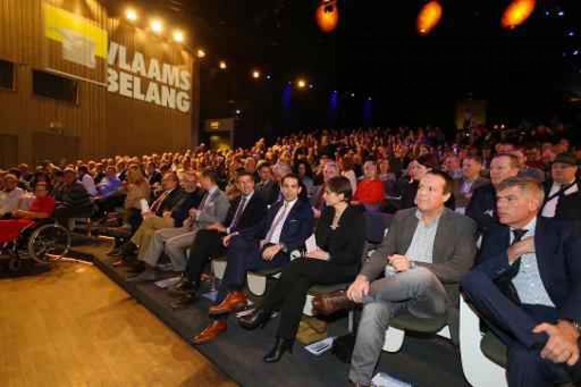 Vlaams Belang belooft gerechtelijke stappen tegen elke erkende moskee