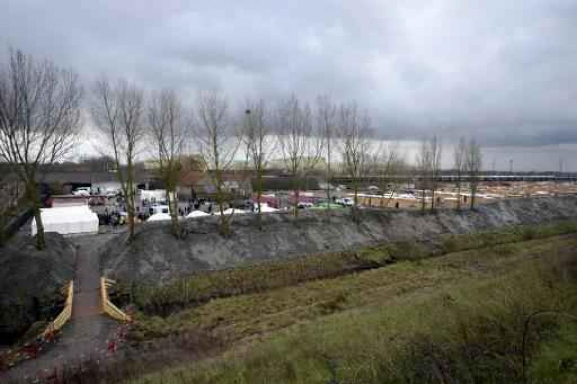 Kou veroorzaakt problemen in vluchtelingenkamp Duinkerke