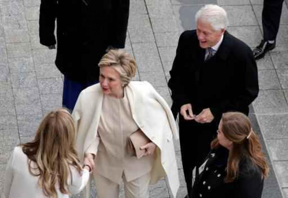 Ook Hillary Clinton en Bernie Sanders aanwezig op eedaflegging Trump