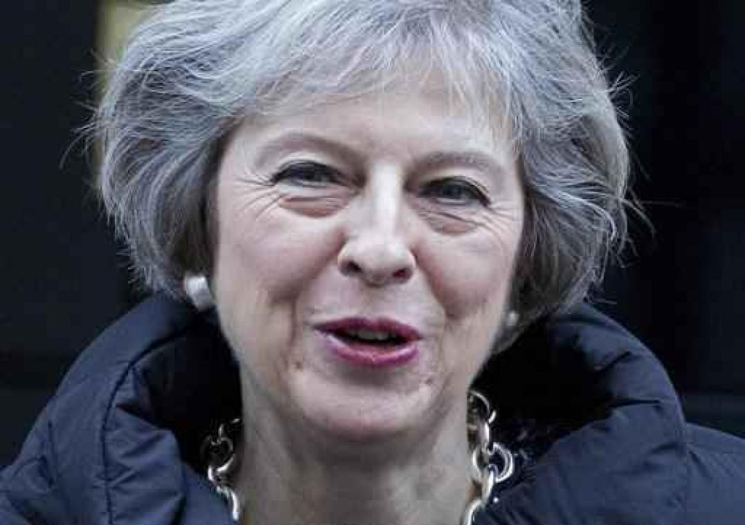 Theresa May wil belang van Navo én EU benadrukken bij Trump