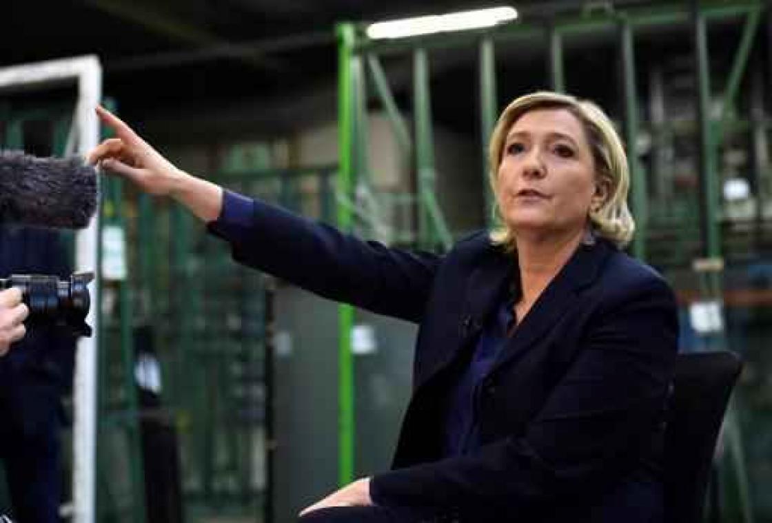 Marine Le Pen: "Europa gaat ontwaken in 2017"