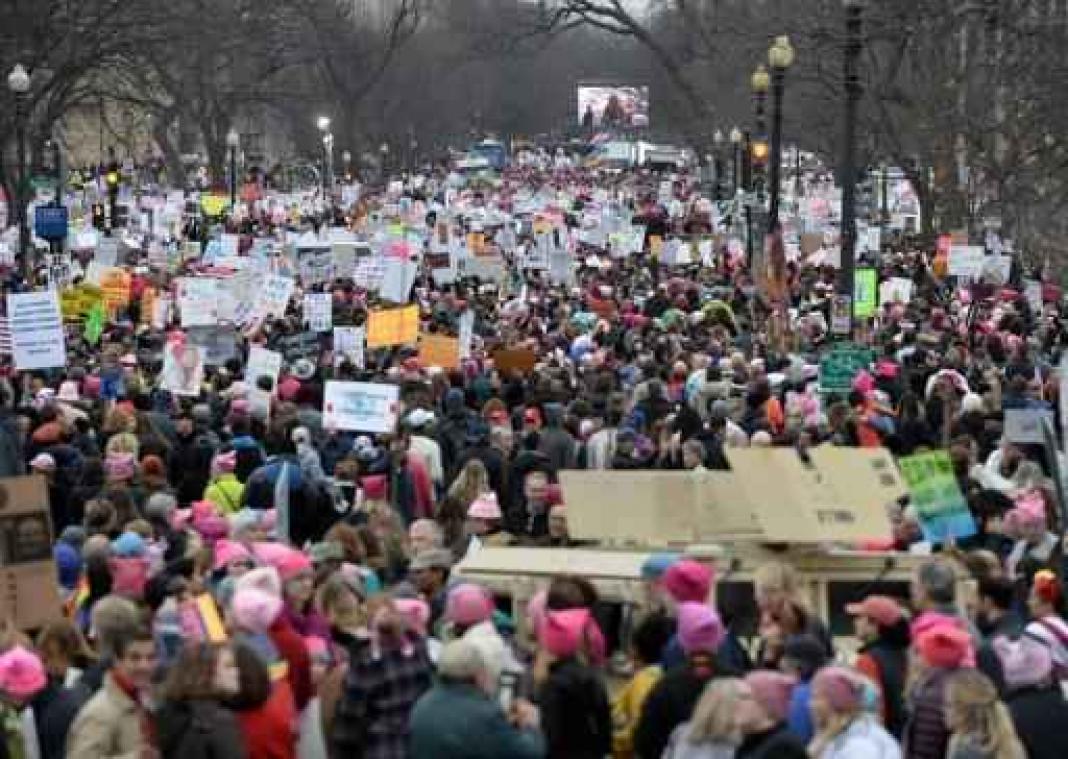 Overal ter wereld optochten voor vrouwenrechten en tegen Donald Trump