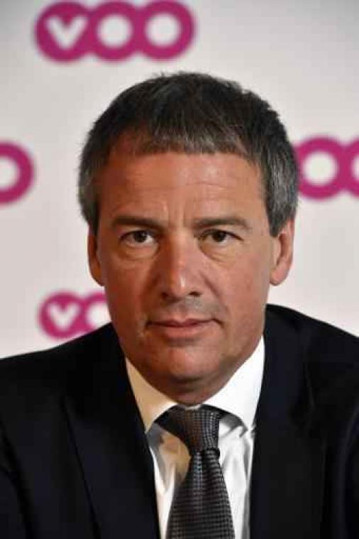 Publifin - Stéphane Moreau stapt wellicht zelf op als burgemeester